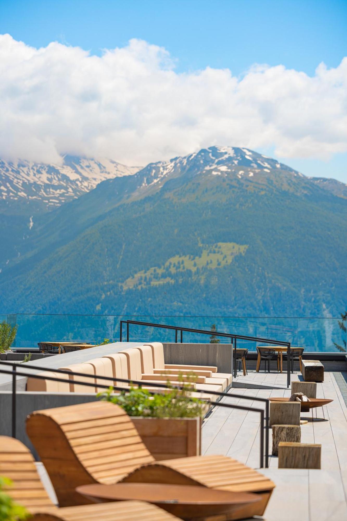 Six Senses Crans-Montana Hotel Ngoại thất bức ảnh